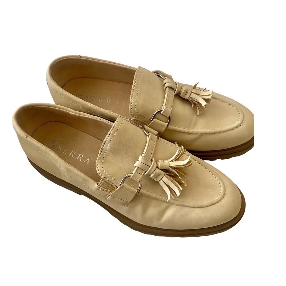 SERRA shoes Tan Loafers Tassel Buckle Casual waffle suedeFlat Shoes Size 9